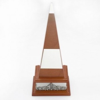 Royal Selangor ~ Pyramid Trophy (M) 6821R